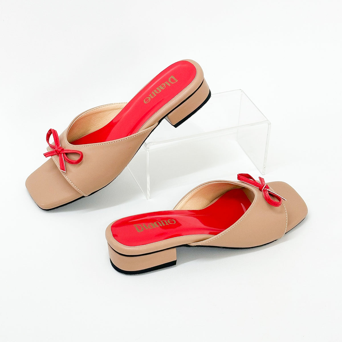 Sylvia Beige/Red
