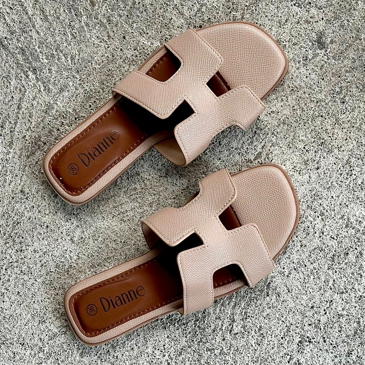 A Calista Premium Flats Women