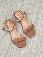 Jackie Camel size 7,9,10
