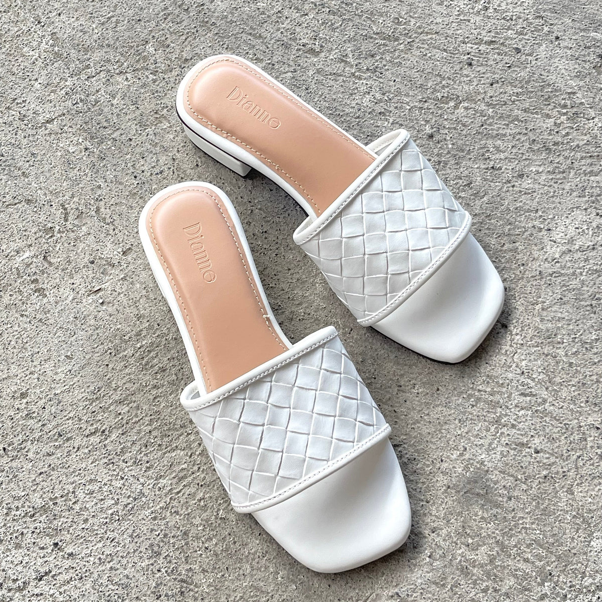 Belle Weave White size 9 only