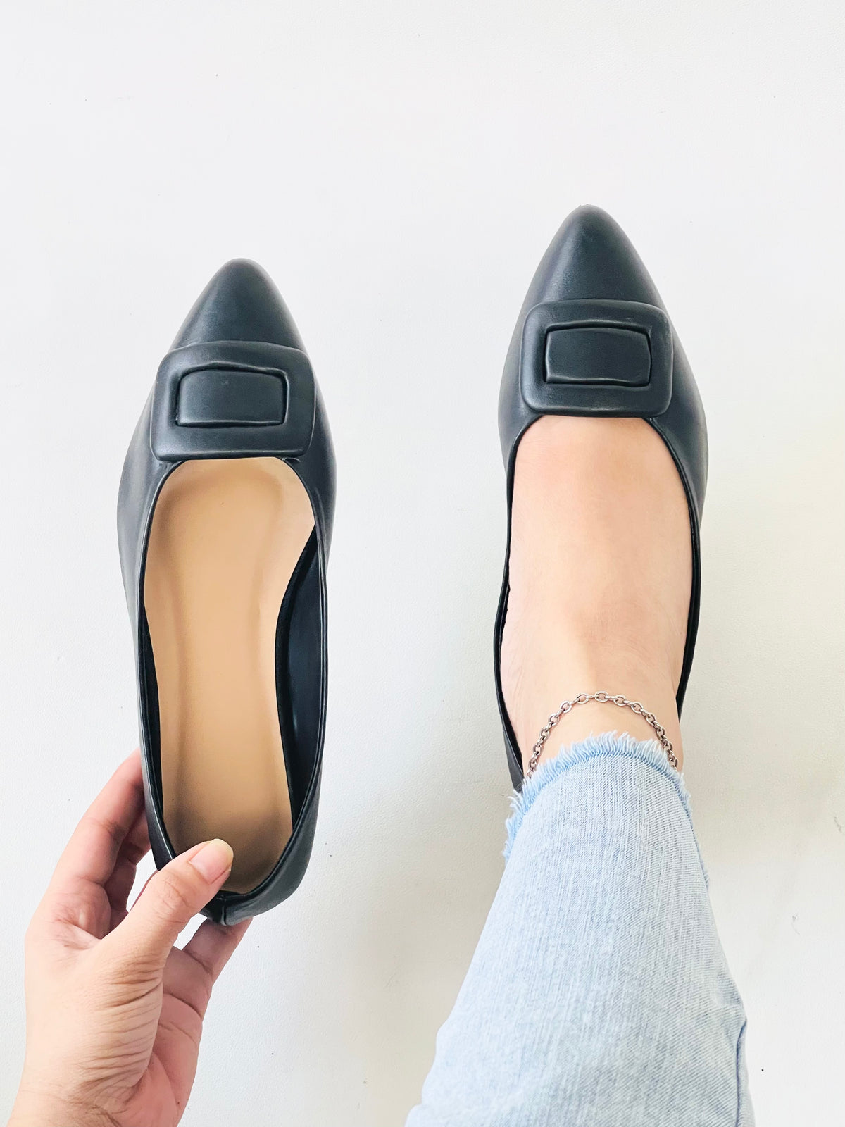 Ashley Black Shoes size 5,9