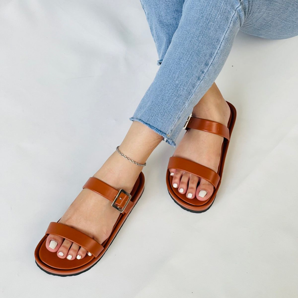 Kara Slides Tan size 5,9