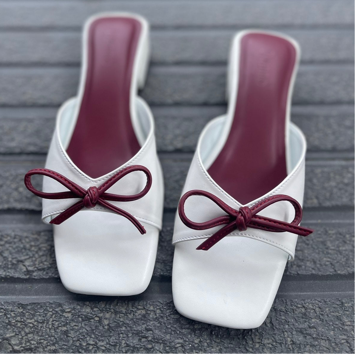 Sylvia Bow Sandals 1 inch