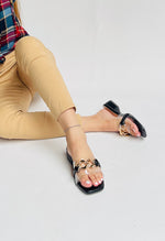 1 Yuna transparent black