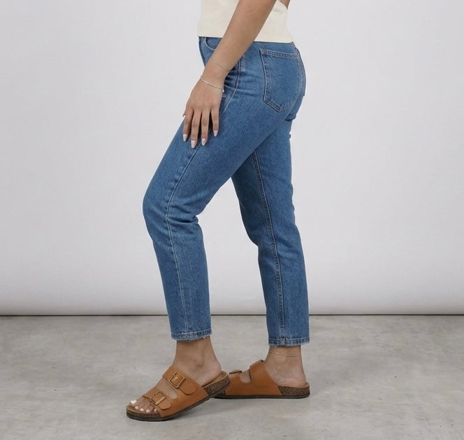 A Slides Karina Buckled Strap (Premium Box)