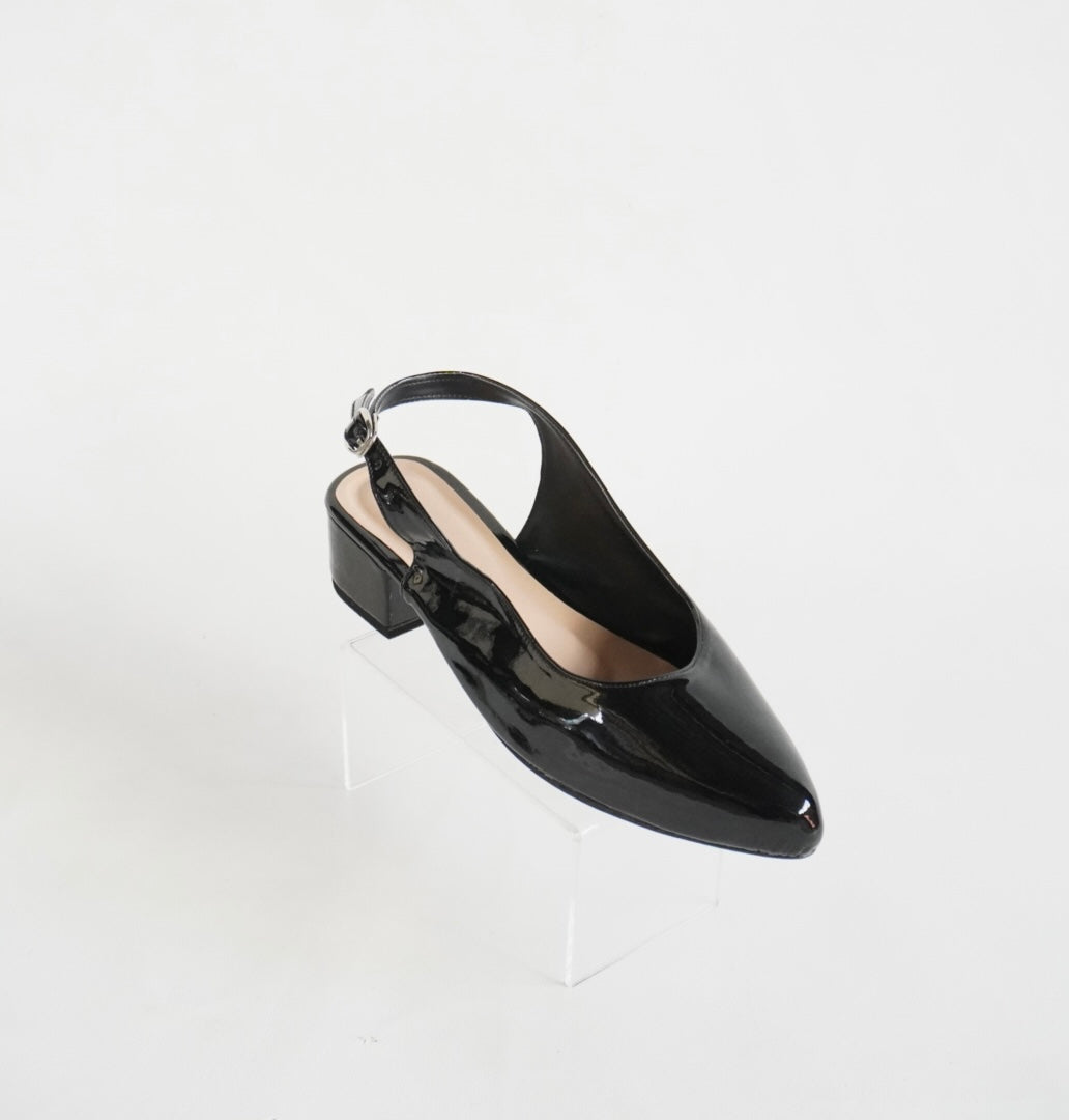 Maria Black Glossy 1.5 inch heel