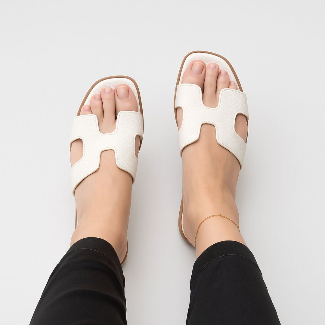 A Calista Premium Flats Women