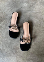 1 Yuna transparent black