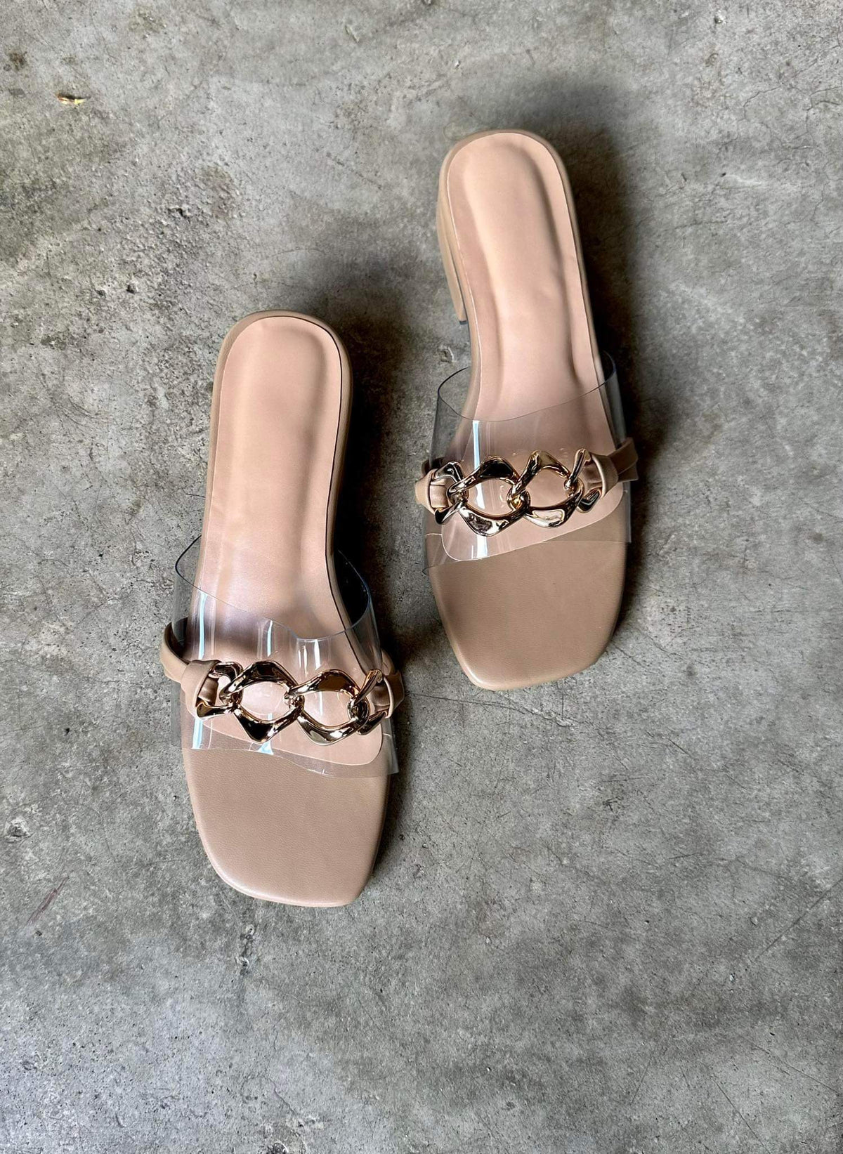 1 Yuna transparent beige size 7