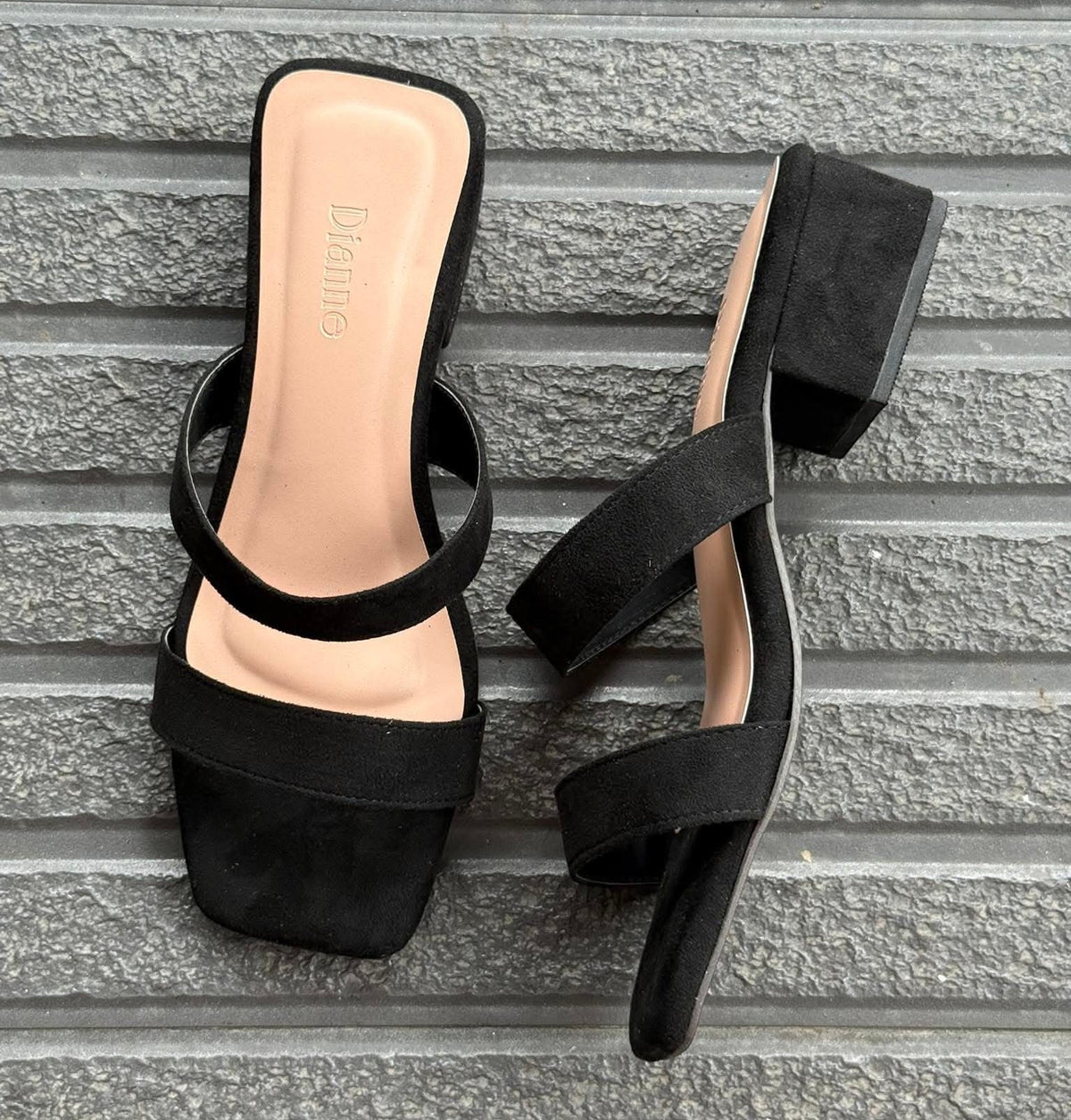 Sabby 1.5 inch heel