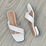 A Emily White size 5,6,8,9