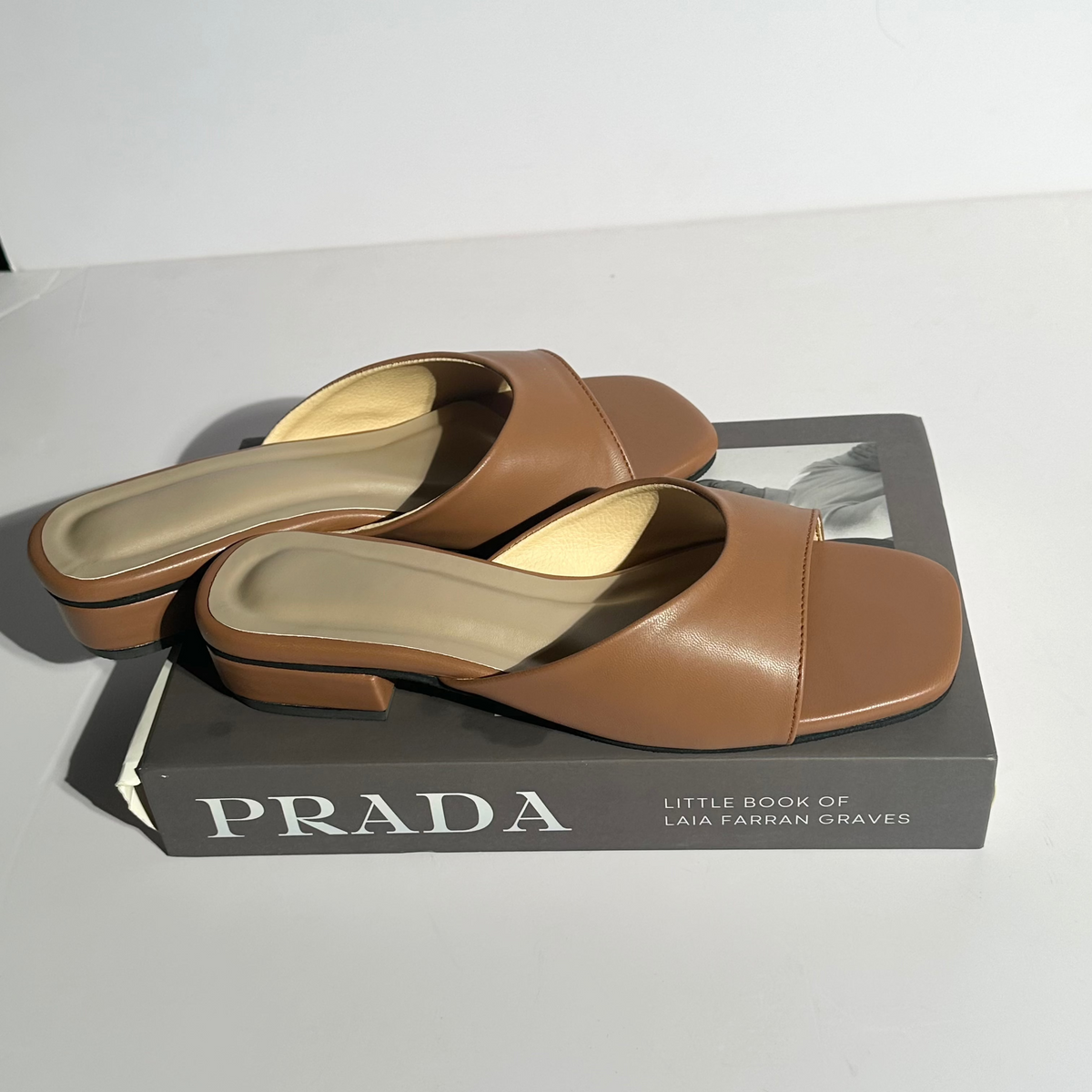 Audrey Camel size 5