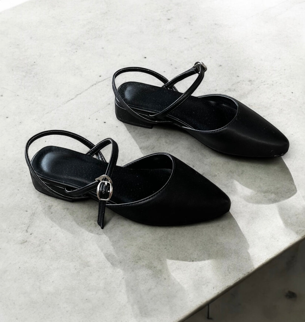 Amaya Black Leather