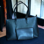 Dianne Bag Zipper Closure with free pouch