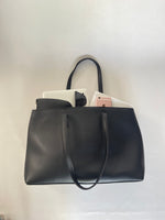 Dianne Bag Zipper Closure with free pouch