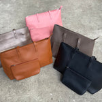 Dianne Bag Zipper Closure with free pouch