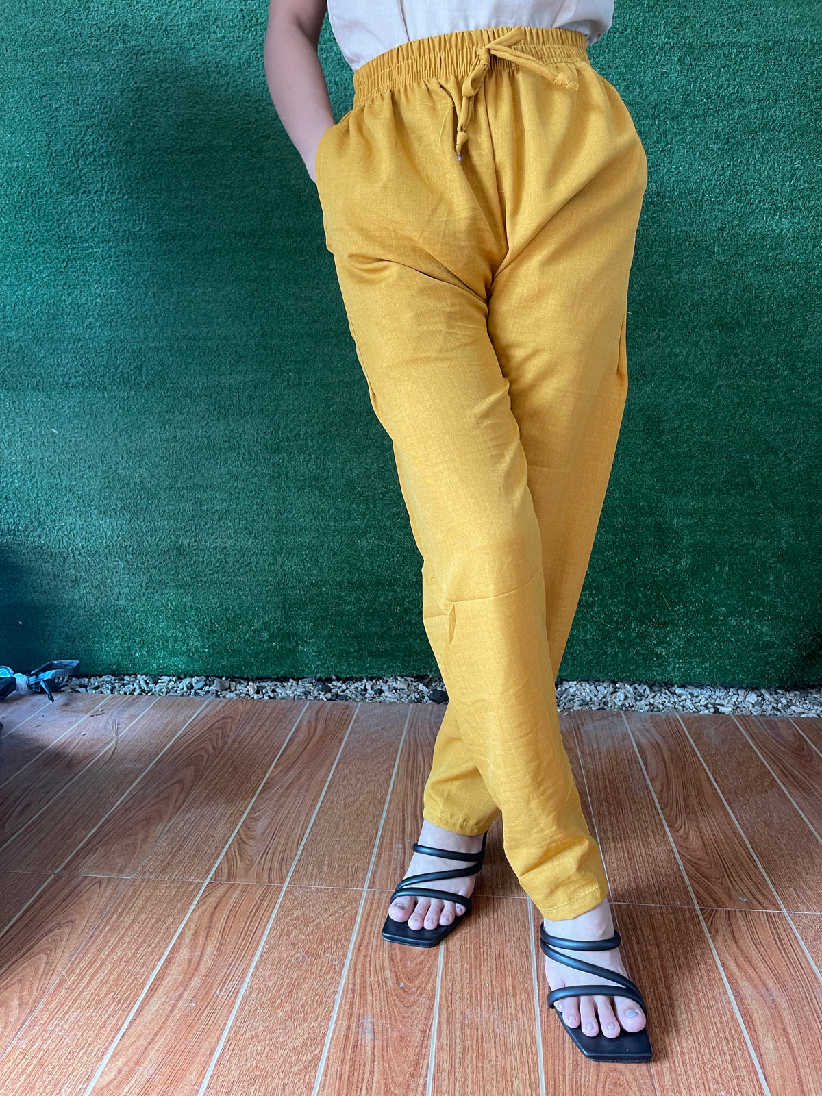 Outfits by Dianne Linen Casual Pants in Mustard