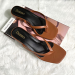 B NINA Tan size 5